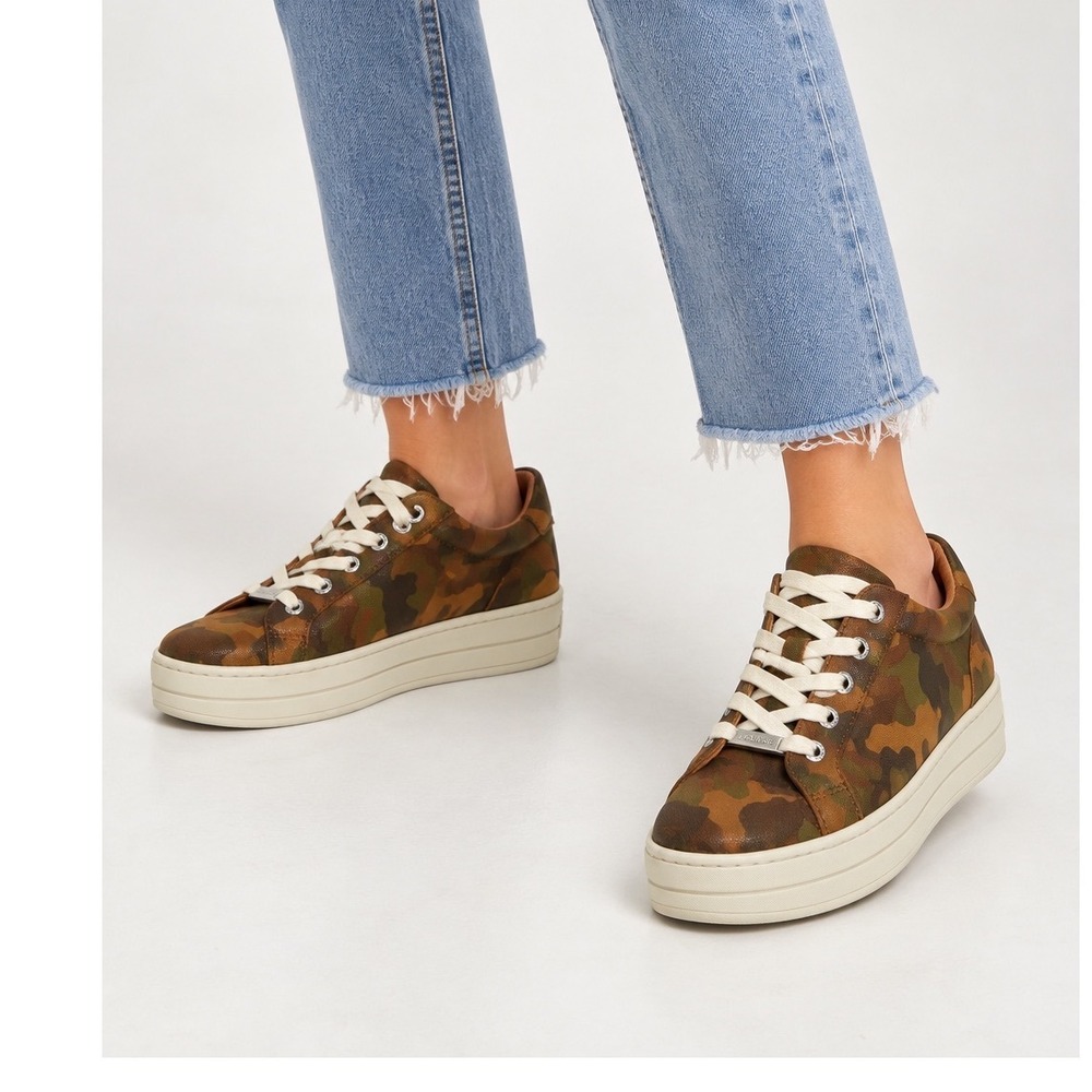 J/Slides NYC Sneakers Womens 9 Brown Camo Excellent Leather Platform Low Top